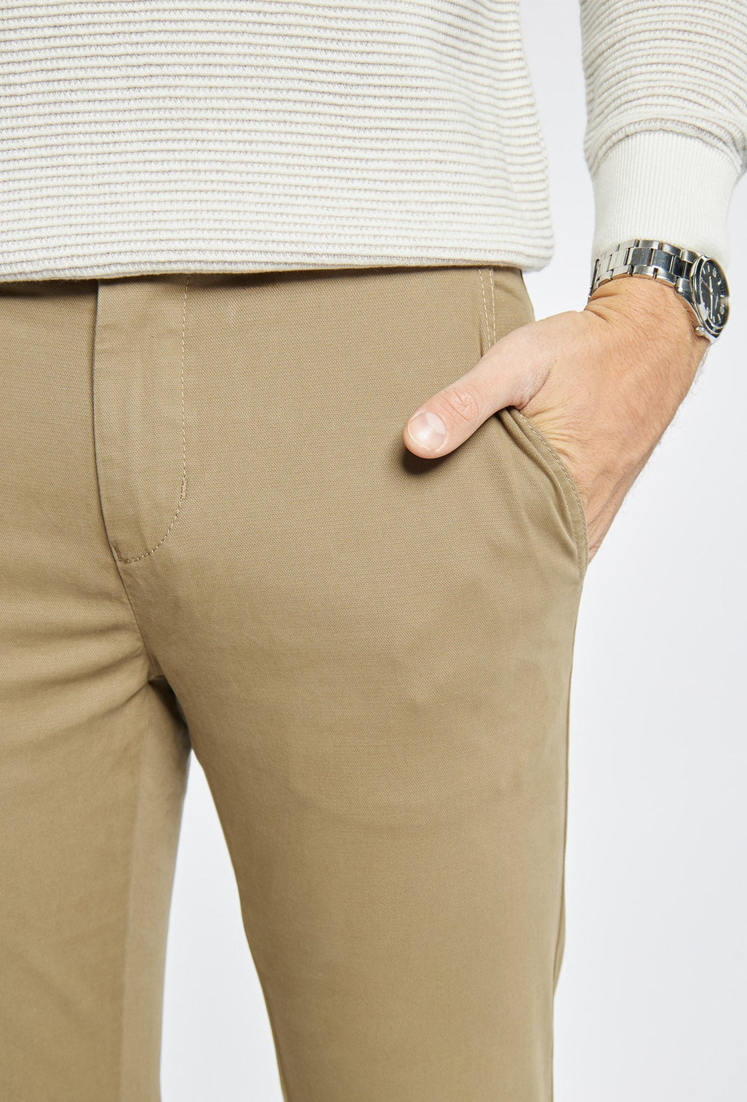 Primodi Classic Beige Chinos in a Skinny Fit