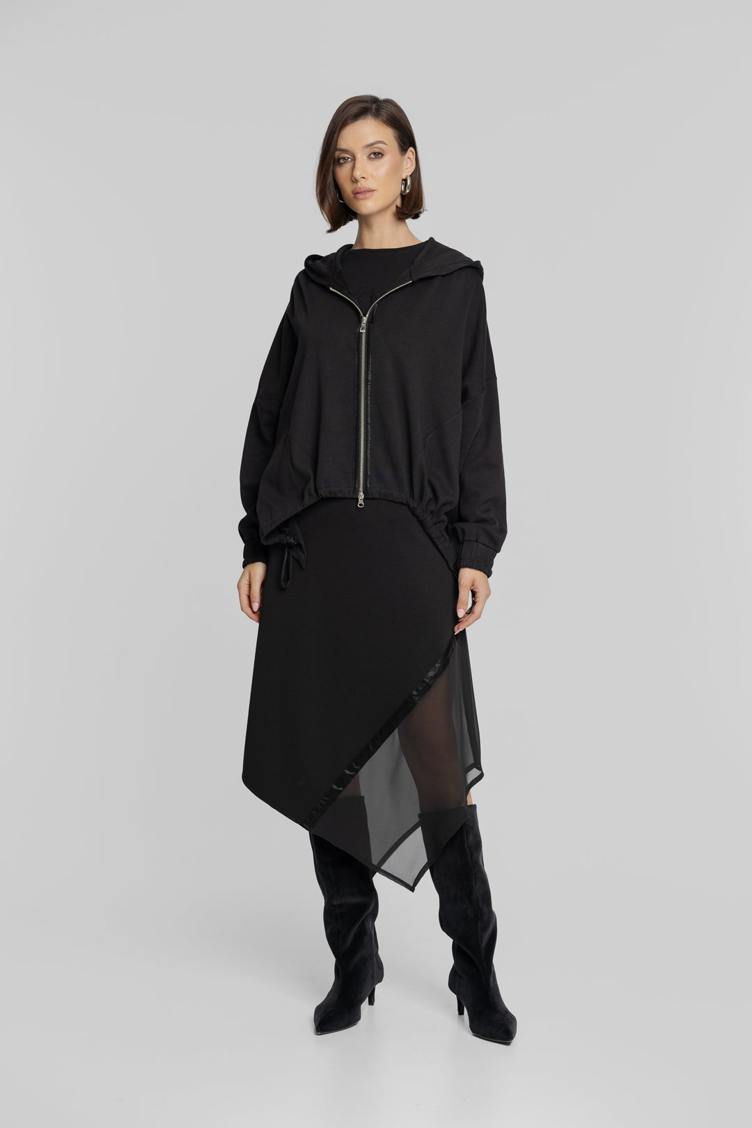 Czarna bluza z kapturem i zamkiem oversize