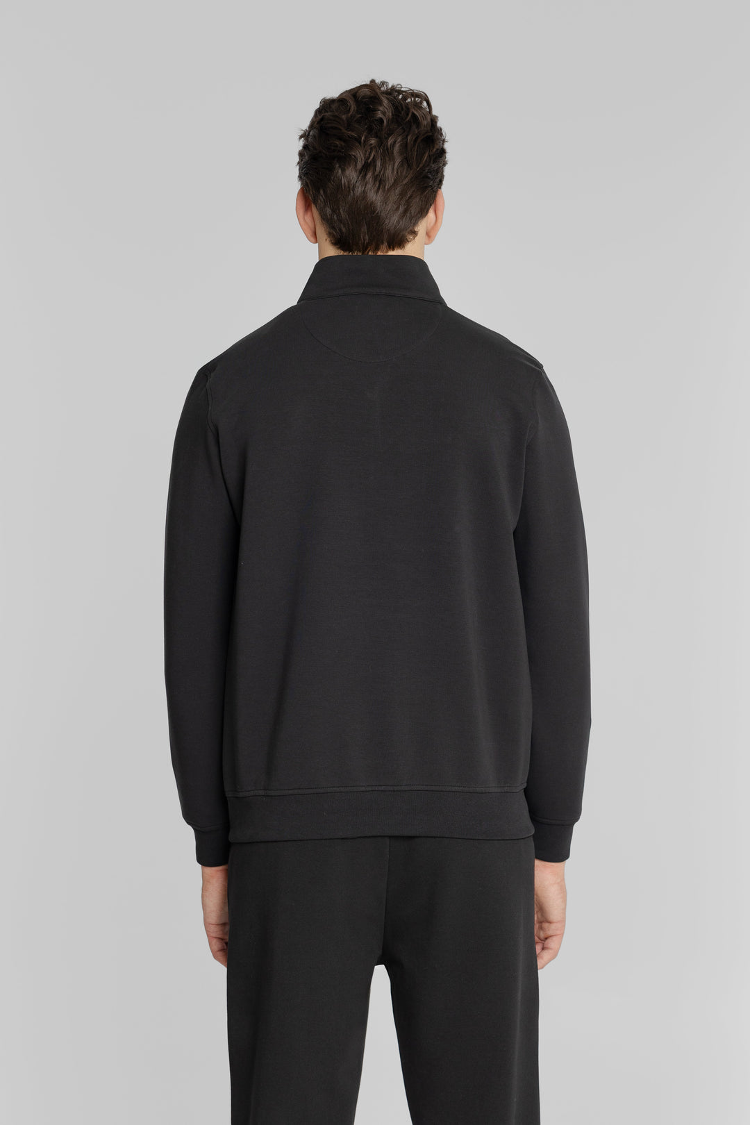 Męska bluza ze stójką i zamkiem 1/4 czarna Regular Fit