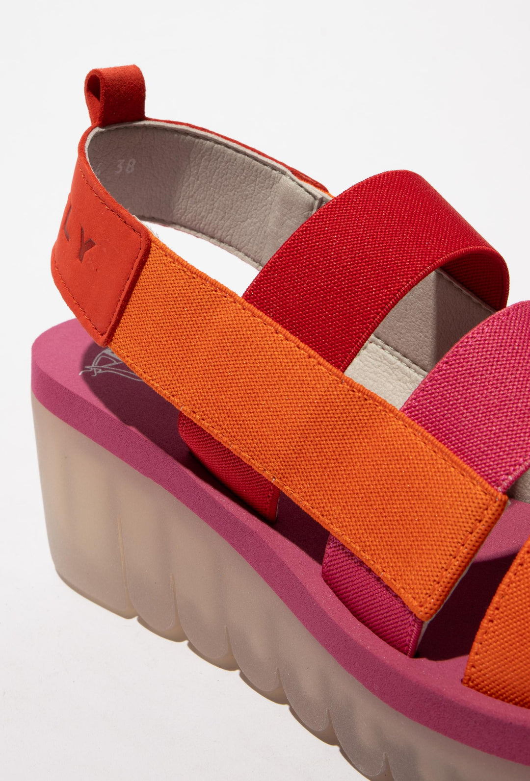 Damensandalen mit Riemen in Rosa, Rot und Orange