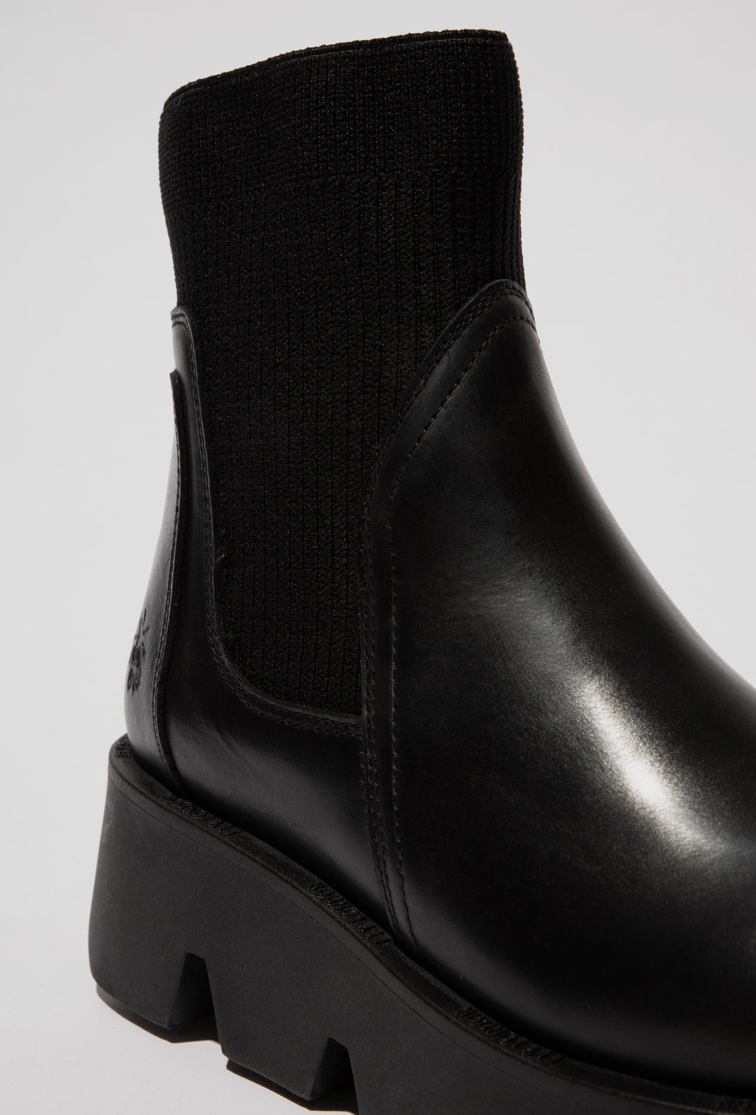 Leder-Stiefeletten mit Strickschaft