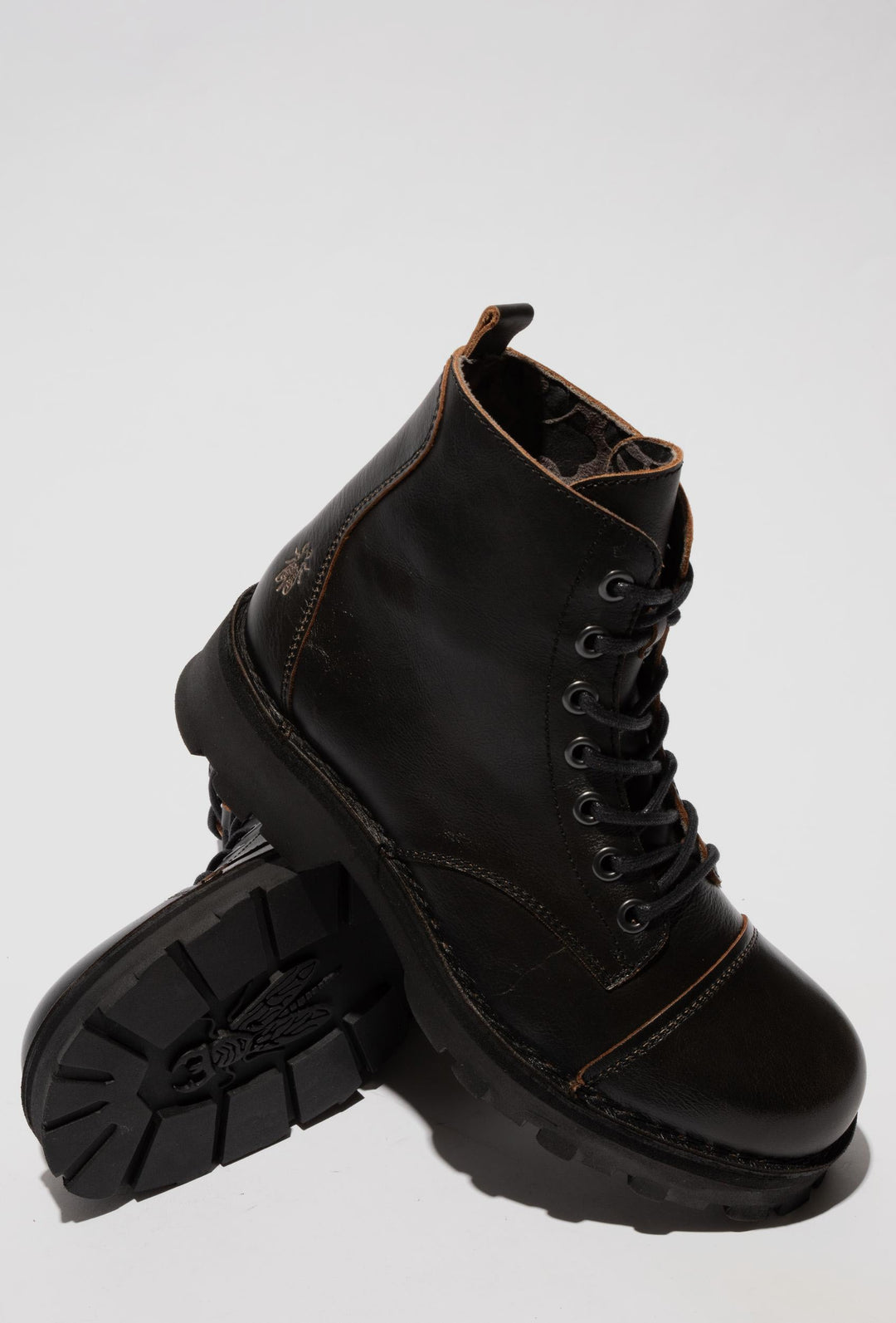 Braune Schnürstiefeletten aus Leder