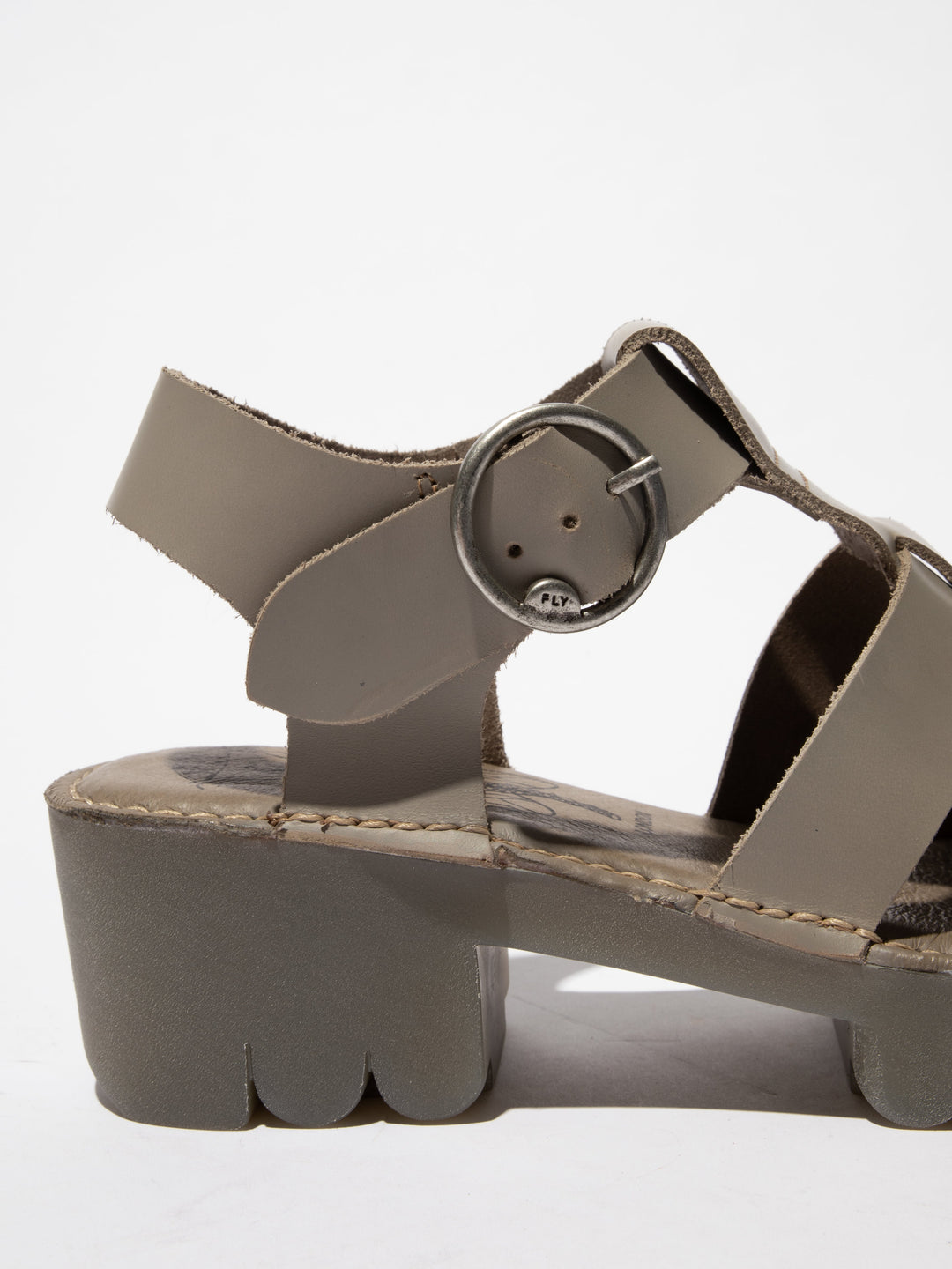 Women's Sandals with Stylish Detailing and Straps