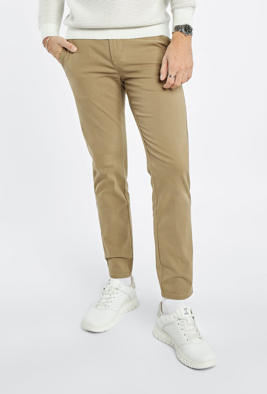 Primodi Classic Beige Chinos in a Skinny Fit